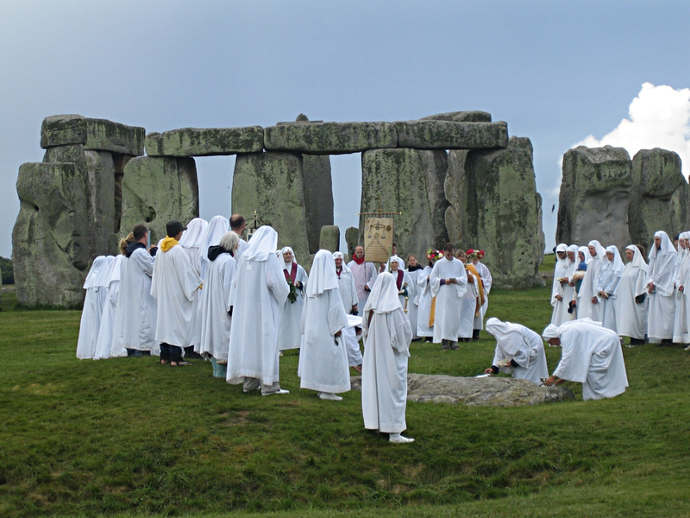 Modern druids at Stonehenge