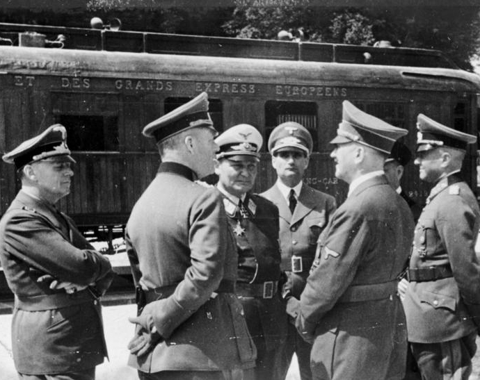 Armistice_Compiègne_Hitler_Göring_June_1940