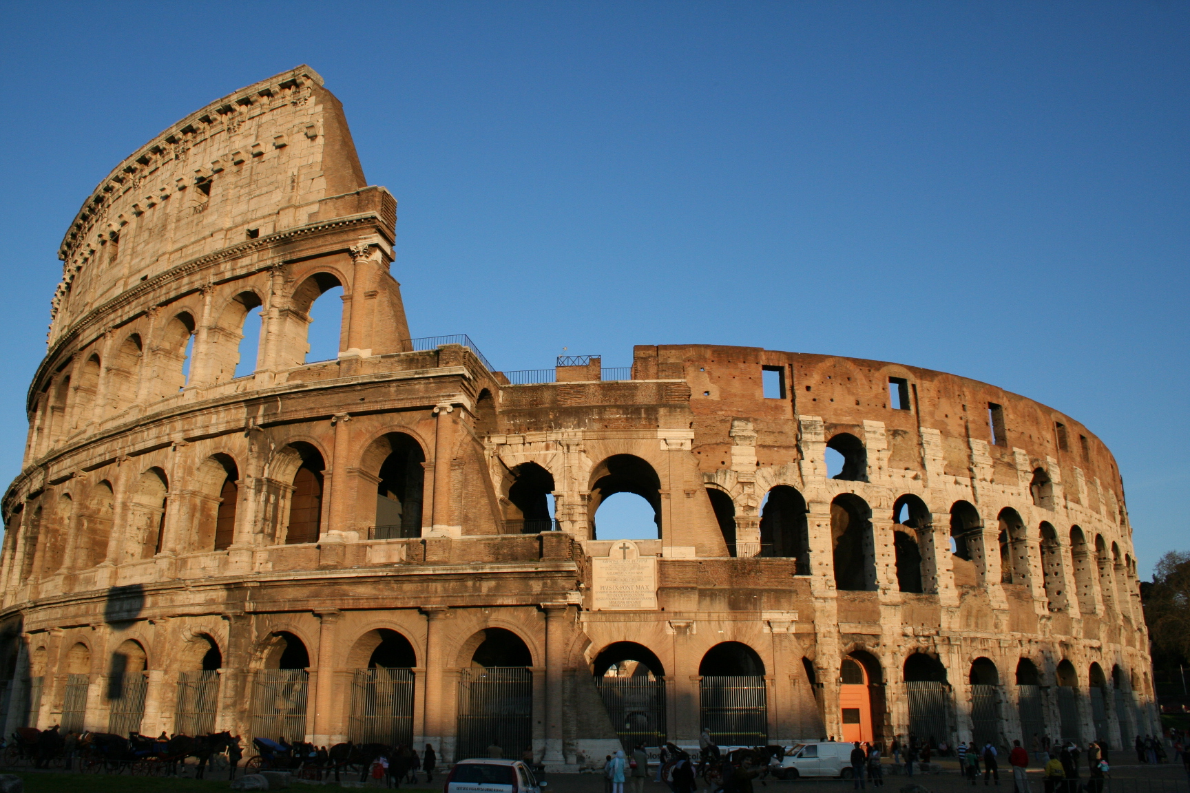 How Did The Colosseum Become A Paragon Of Roman Architecture History Hit