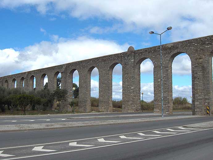 roman aqueducts