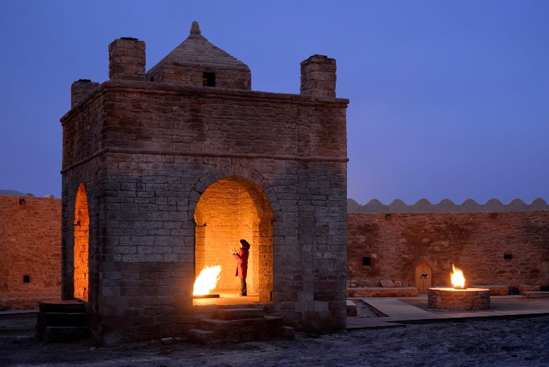 historical places of azerbaijan essay