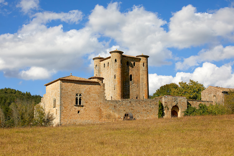 Arques Castle - History and Facts | History Hit