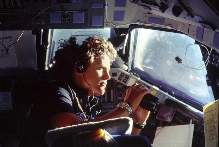 1st woman astronaut