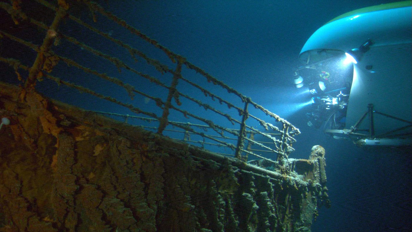 Titanic Wreck Submersible Alamy 1400px 
