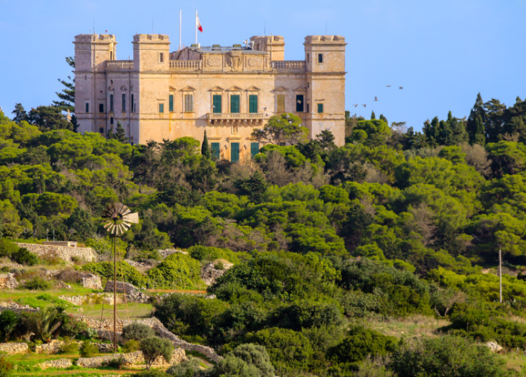 history tours malta