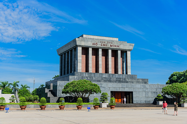 Ho Chi Minh Mausoleum – Hanoi, Vietnam - Atlas Obscura