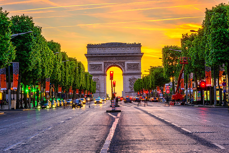 Avenue Des Champs Elysees History And Facts History Hit