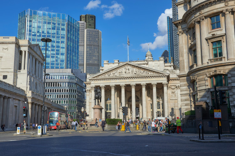 London Troops War Memorial - History and Facts | History Hit