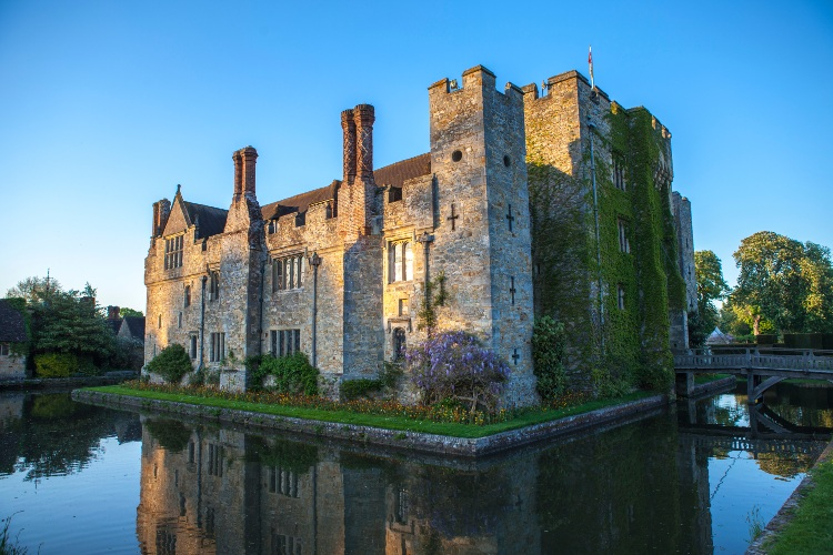 10 Best Tudor Sites In England   Hever Castle 1 788x537 C 