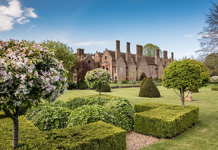 10 Of The Best Historic Sites In Buckinghamshire | Historical Landmarks ...