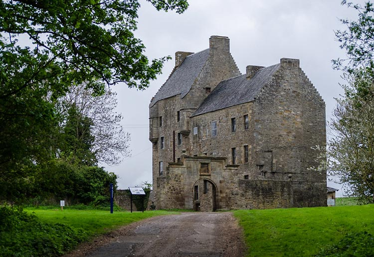 6 of the Best Historic Sites in West Lothian | Historical Landmarks ...